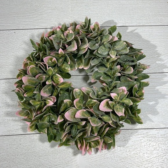 Eucalyptus Green and Pink Wreath NWT - Picture 1 of 8